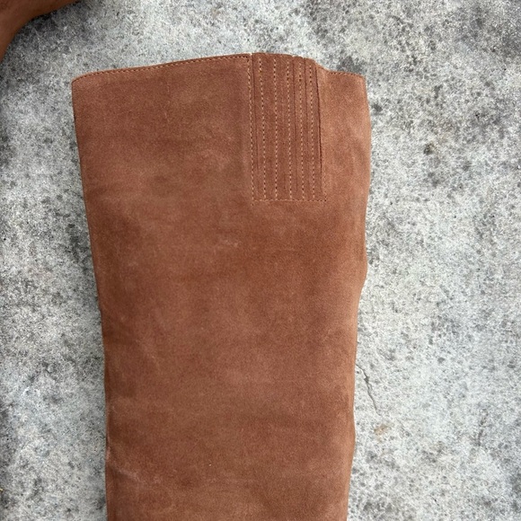 MICHAEL MICHAEL KORS Leigh Suede Boot, size 10 - Picture 7 of 12